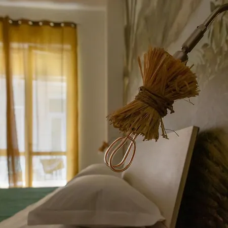 Bed & Breakfast Anime 4*