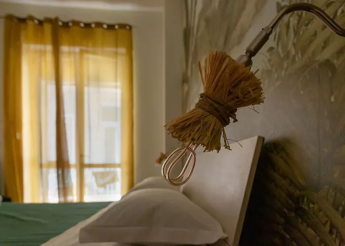 Bed & Breakfast Anime 4*