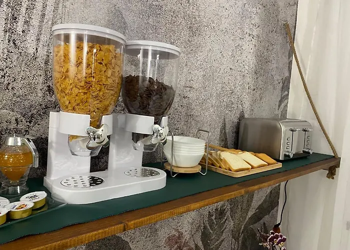 Anime 4* Συρακούσες