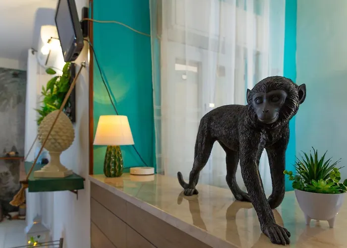 Bed & Breakfast Anime 4*